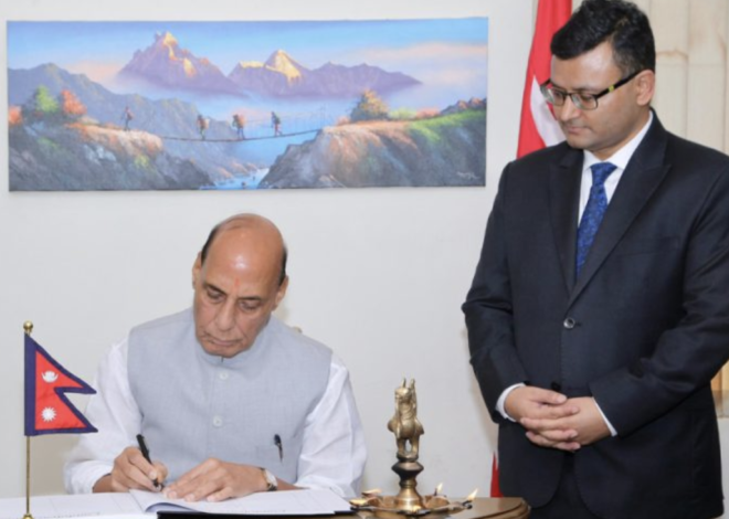नेपाली दूतावास पुगेर भारतका रक्षामन्त्रीले भने- सुख दुःखको साथी हौं, उद्धारमा सघाउँछौं
